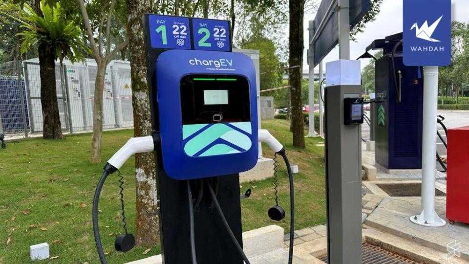 What Drivers Should Know Before Renting An EV